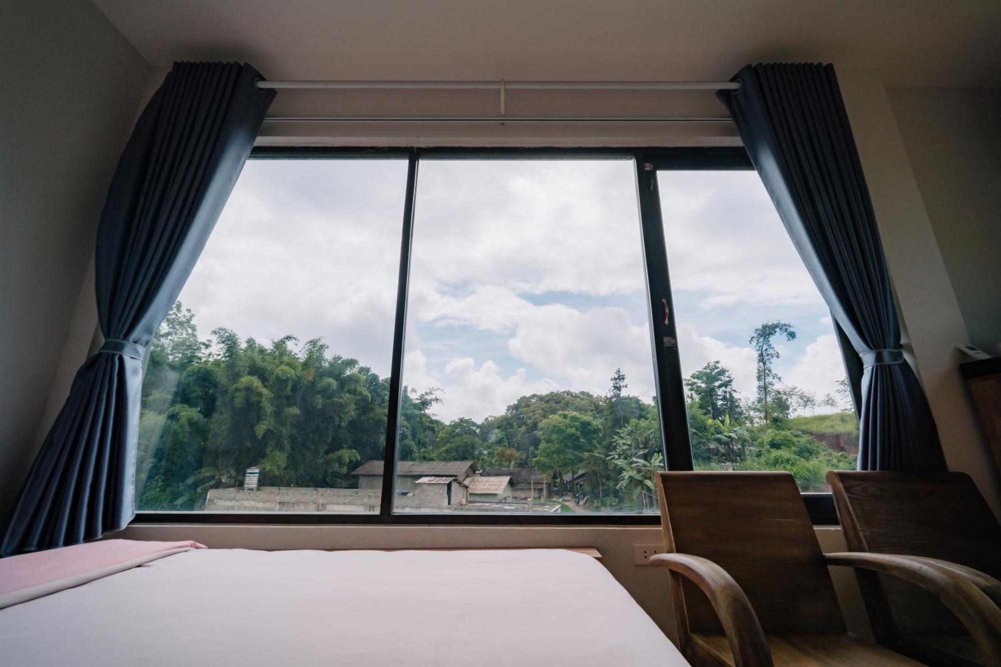 Dong Van Golden Hotel Bagian luar foto